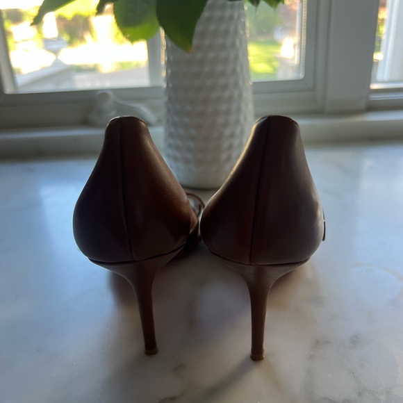 Christian Louboutin Tan Leather Heels with Buckle Detail - Picture 4 of 9